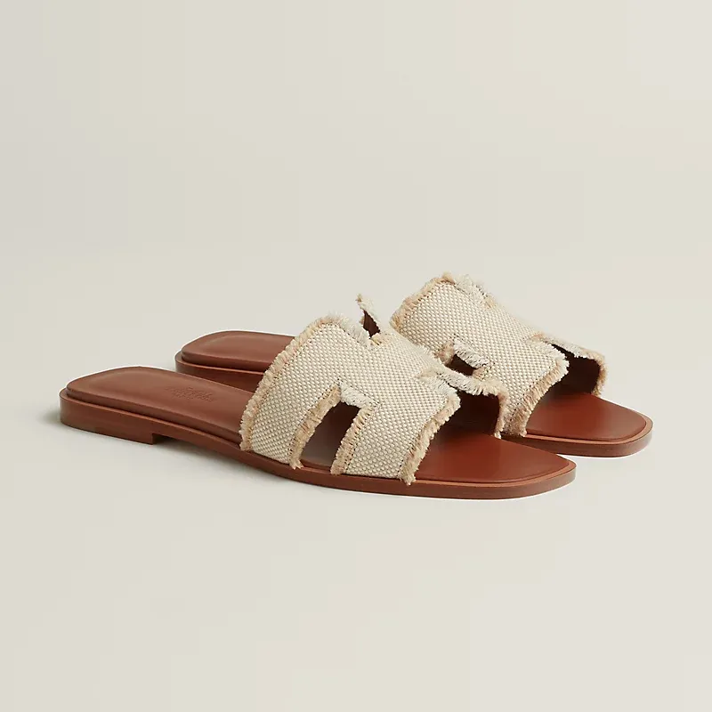 HERMES Oran Beige color Slippers