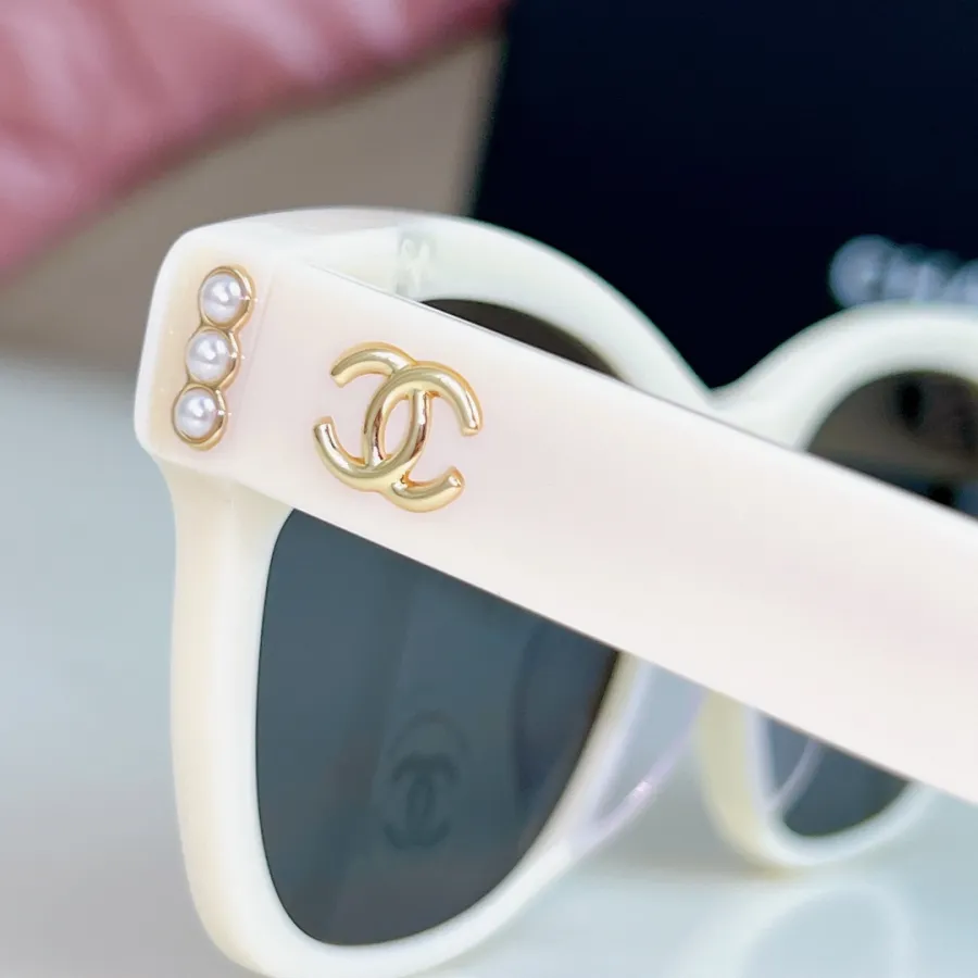 CHANEL square frame pearl glasses white color SIZE 54-17-140