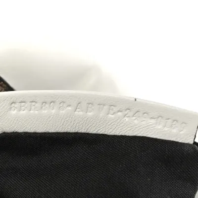 Fendi Multipocket Baguette White Ice Shiny Nappa Leather Gold Hardware