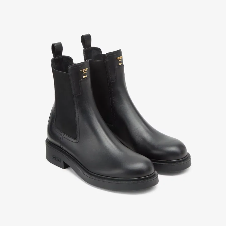 FENDI Black leather ankle boots