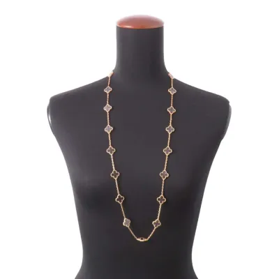 Van Cleef & Arpels Vintage Alhambra Necklace 20 motifs 2023 Holiday Collection