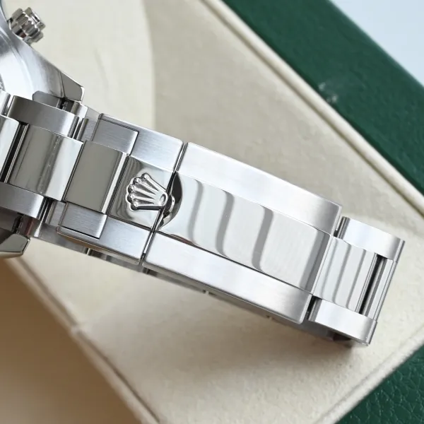 ROLEX-COSMOGRAPH DAYTONA-REF.M116500LN-0001-40mm - Image 9