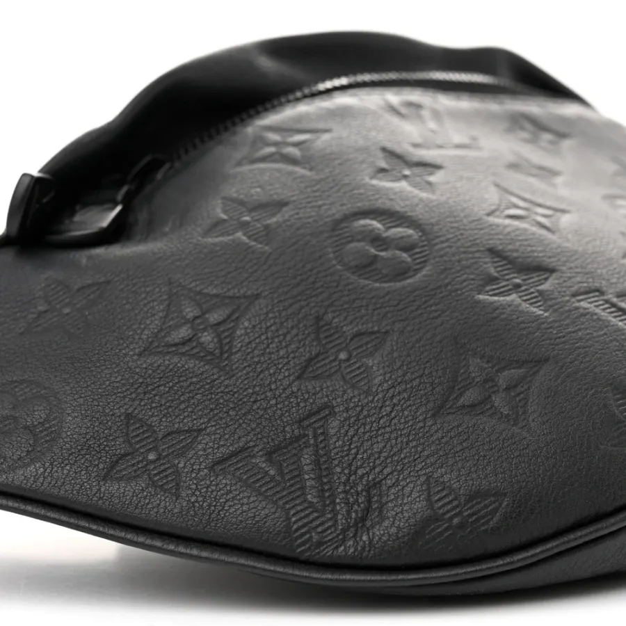 Louis Vuitton Shadow Discovery Bumbag MM Black Monogram Calfskin Leather Black Hardware