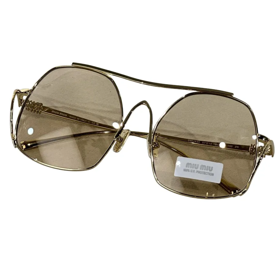 Miu Miu glasses nude/gradient red color Size 57口18-150