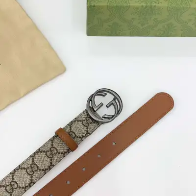 Gucci Women's Round GG Buckle Marmont Reversible Belt In Black/Brown Calfskin And Beige/Black Monogram Cavans With Gold/Silver Hardware 30mm