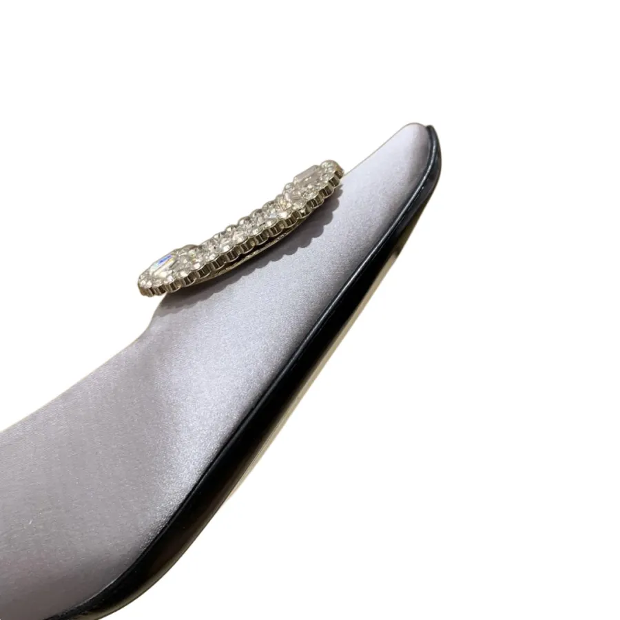 Roger Vivier Belle Vivier Pumps High Heels In Silver/White/Red/Beige Satin With Crystal Buckle (Heel Height 4.5cm)