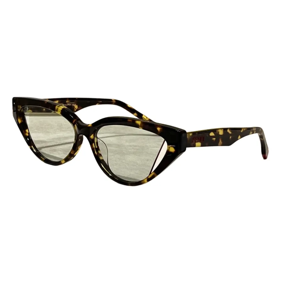 Fendi Cat Eye glasses red leopard/yellow leopard/brown leopard/ivory/black/tawny color Size 56-16-145