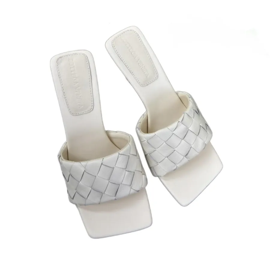 Bottega Veneta Parco Mule In White Intrecciato Leather Mule (Heel Height 9cm)
