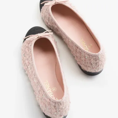 Chanel Flat shoes with twill soft wool and satin, light pink, beige, milky white and black Ballet  Shoes