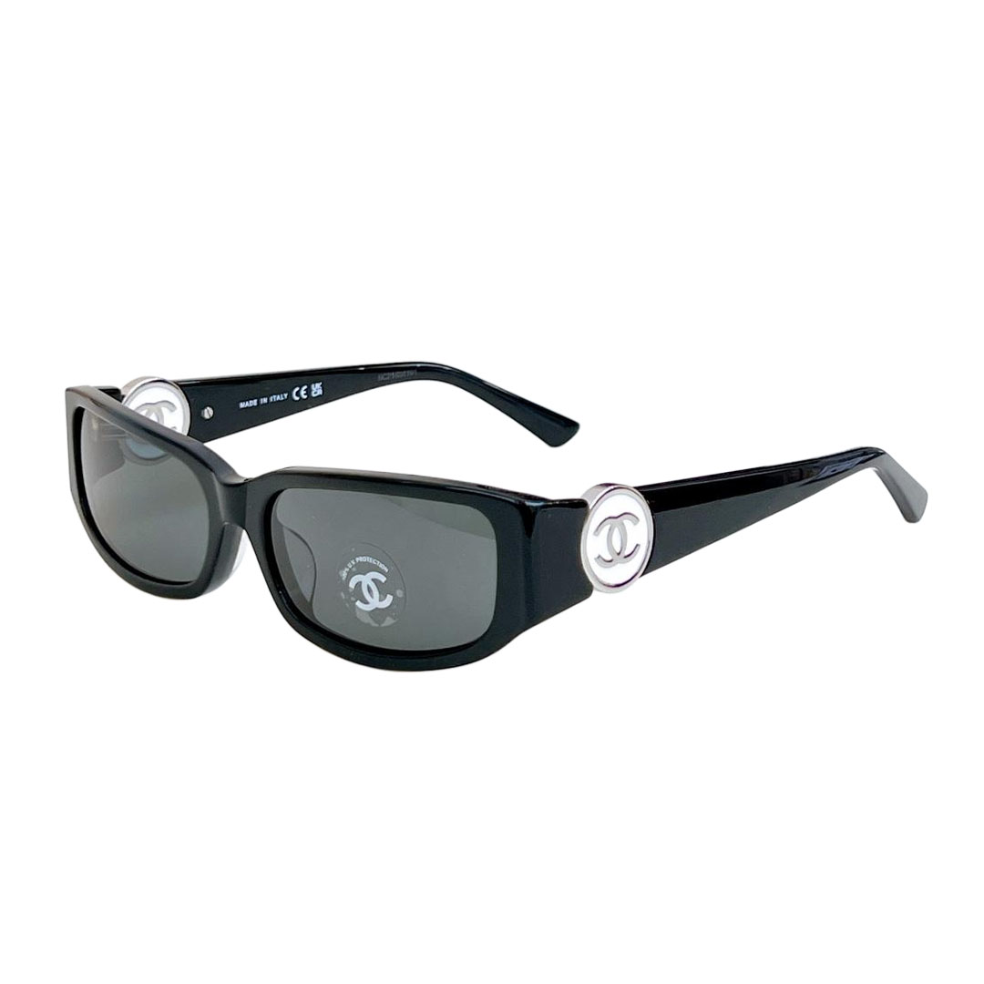 Óculos de armação quadrada CHANEL cor preto prata tamanho 56-18-137