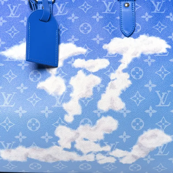 Louis Vuitton Clouds Keepall Bandoulière 50 Blue Monogram Canvas Silver Hardware - Image 8