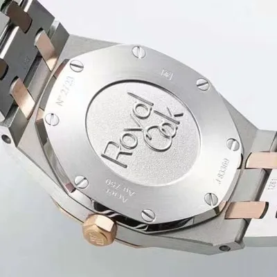 AUDEMARS PIGUET-ROYAL OAK-ref.67651SR.ZZ.1261SR.01-33mm