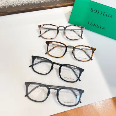 Bottega Veneta square frame glasses grey leopard/leopard/black/grey color Size 50口23-145