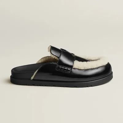 HERMES Go Mule Black Slippers