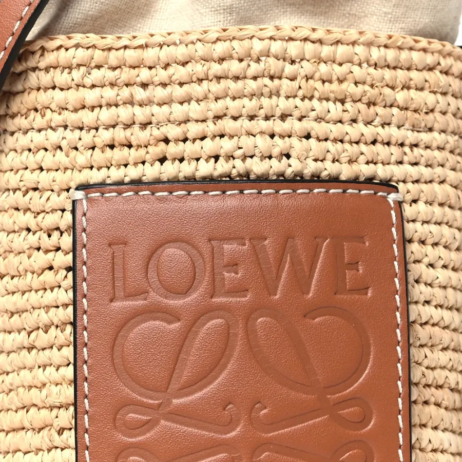 Loewe Paula’s Ibiza Bucket Bag Medium Natural/Tan Calfskin Leather & Raffia