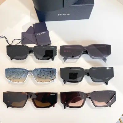 Prada glasses black/eggplant/white/pale orange/leopard brown color Size 54口20-148