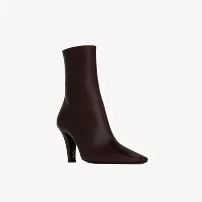 Yves Saint Laurent Sleek leather ankle boots