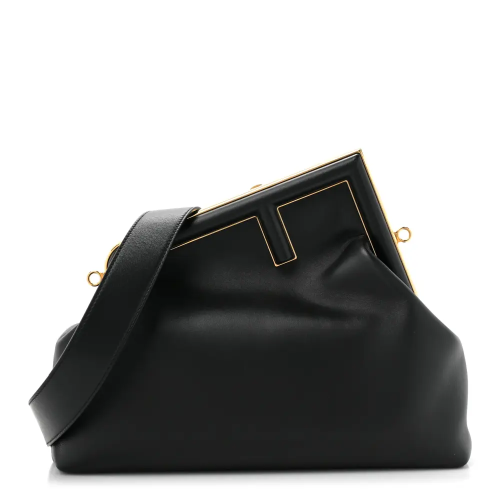 Fendi Medium Fendi First Preto Brilhante Couro Nappa Hardware Dourado