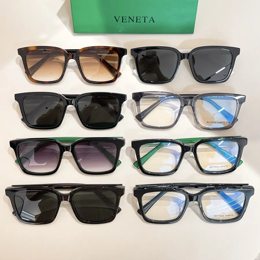 Bottega Veneta Wayfarer glasses brown leopard/black/black leopard/eggplant/grey/transparent black/black green color Size 54口18-145
