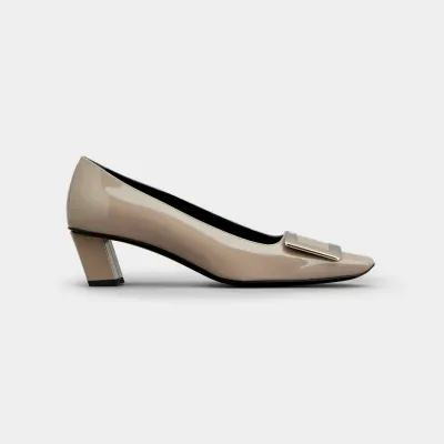 Roger Vivier Belle Vivier Pumps High Heels In Beige Patent Leather With Metal Buckle (Heel Height 4.5cm)