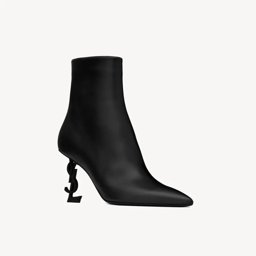 Yves Saint Laurent Ankle boots