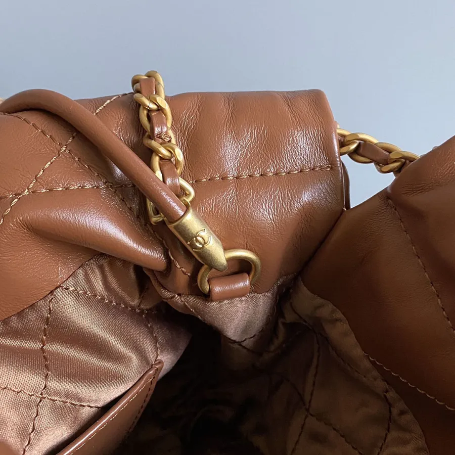 Chanel 22bags Brown / Yellow Shoulder Bags