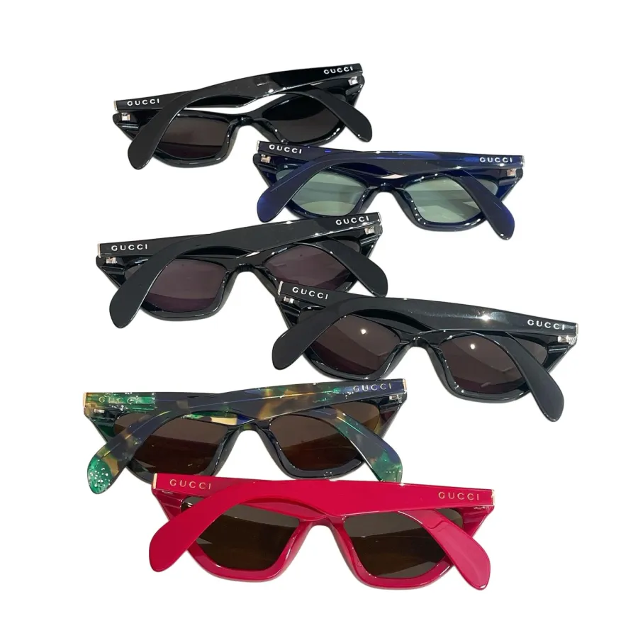 Gucci glasses crimson/black/green brown/grey black/transparent black color Size 52口17-145