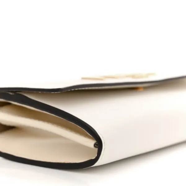 Fendi Metal Fendi Roma Logo Chain Continental Wallet White Kyoto Vitello Leather Gold Hardware - Image 5