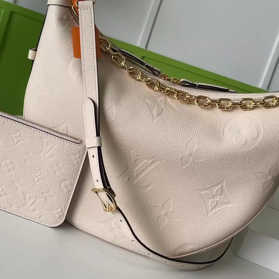 Louis Vuitton Bags LOOP