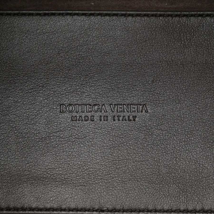 Bottega Veneta Medium Andiamo Shoulder Bag Fondant Silky Calfskin Leather Gold Hardware