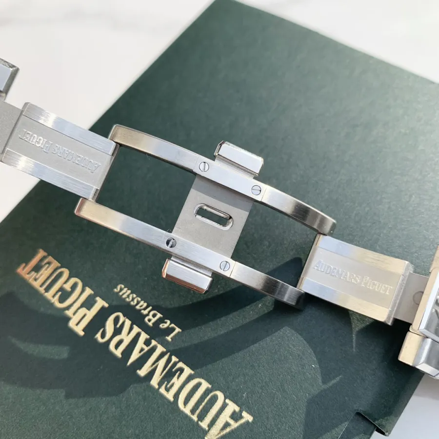 AUDEMARS PIGUET-ROYAL OAK-REF.15400ST.OO.1220ST.03-41MM