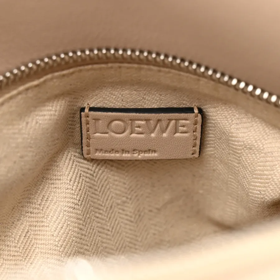 Loewe Puzzle Bag Medium Ash Calfskin Leather