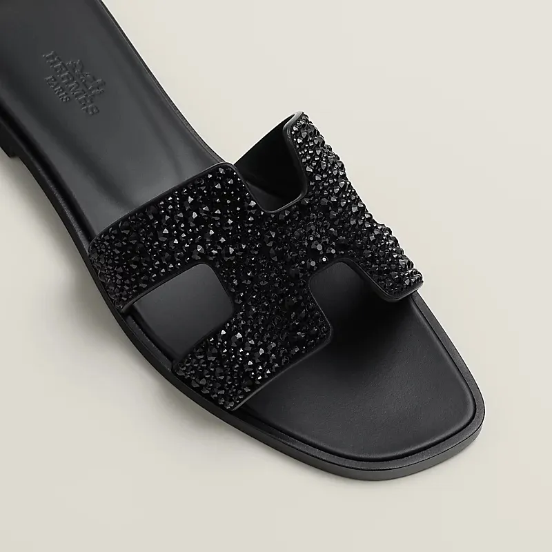 HERMES Oran Black Slippers