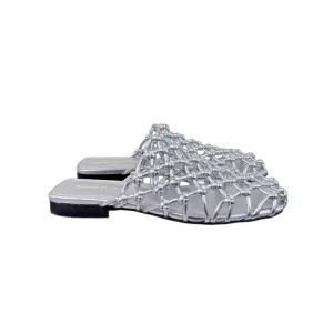 Bottega Veneta Riva Flat Mule In Silver Woven Hand-Knotted Leather Mule Pump