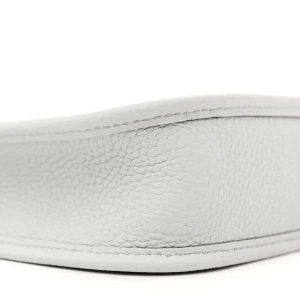 Hermès Amazone Evelyne TPM Bleu Pâle / Étain Taurillon Clemence Leather Palladium Silver Hardware - Image 4