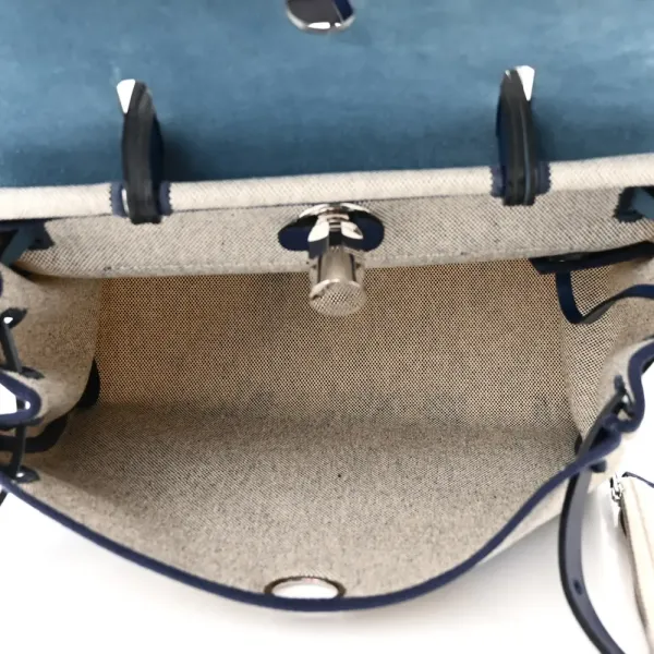 Hermès Brides de Gala Herbag Zip Retourne 31 PM Bleu de France / Ecru / Black Vache Hunter Leather & Toile H Palladium Silver Hardware - Image 8