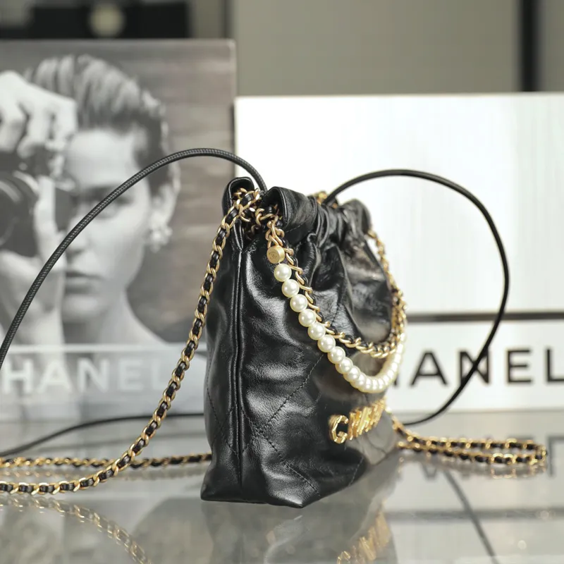 Chanel 22bags Black pearl chain Shoulder Bags