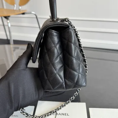 Chanel Coco Handle Black 19cm / 24cm Quilted Caviar Leather Crossbody Bags Top-Handle Bags