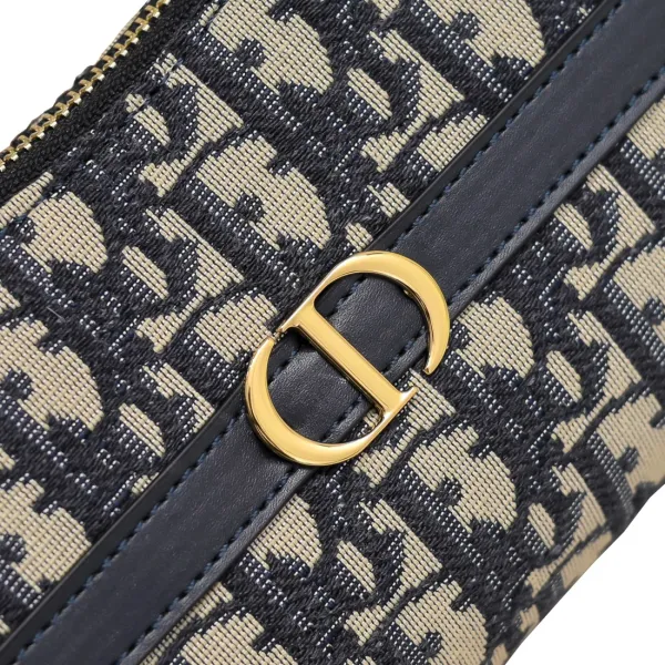 Dior 30 Montaigne Cigale Mini Bag In Blue Dior Oblique Jacquard Gold Hardware - Image 9