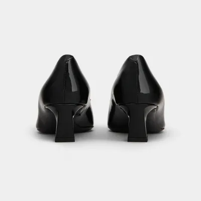Roger Vivier Trompette Pumps High Heels In Black Patent Leather With Metal Buckle (Heel Height 4.5cm)