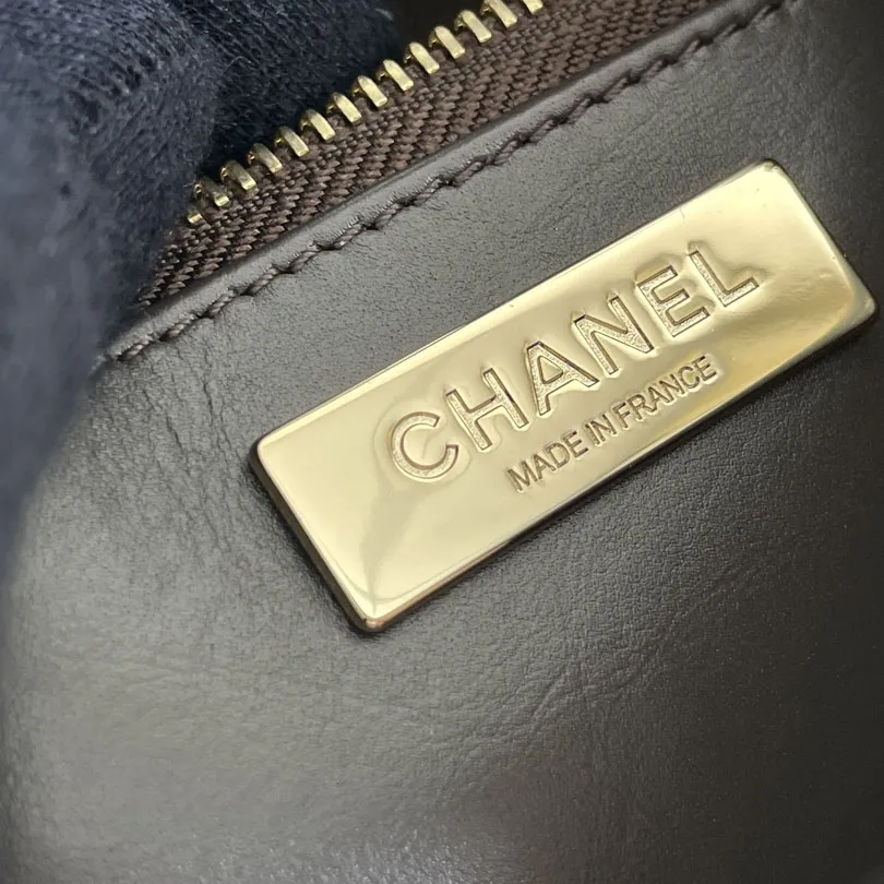Chanel Oil Wax Leather Brown / Milk Tea Color / Grey Crossbody Bags