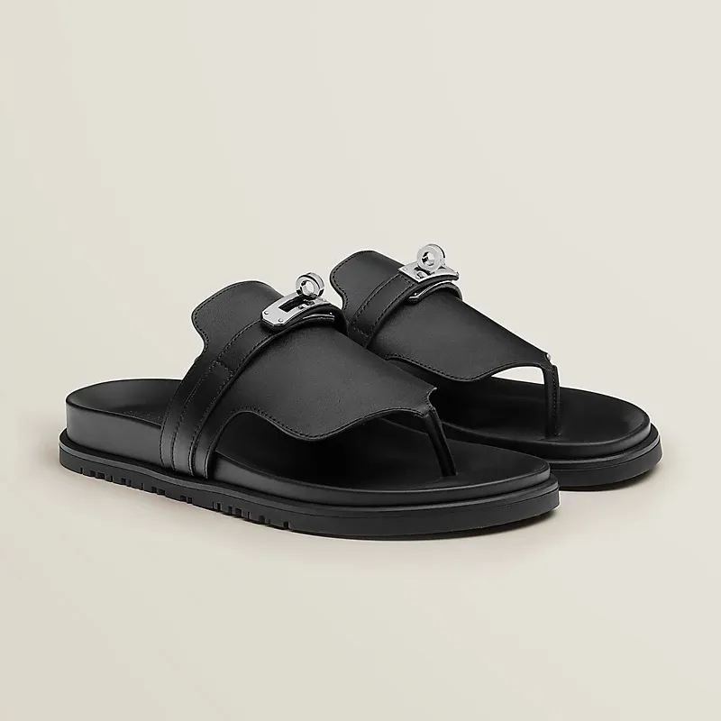 HERMES Empire Black Slippers