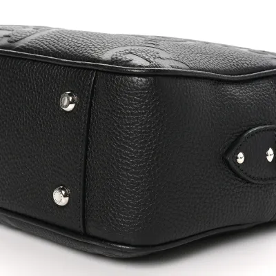 Gucci Medium Jumbo GG Messenger Bag Black Embossed Piuma Calfskin Leather Silver Hardware