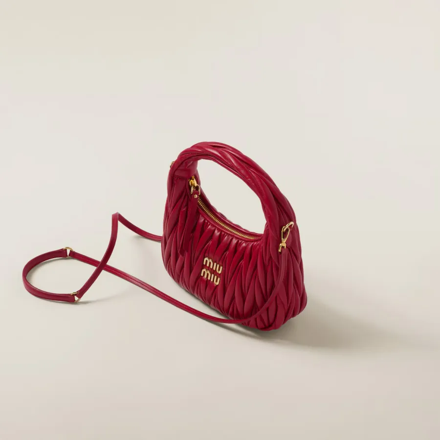 Miu Miu Wander Matelassé Quilted Lambskin Leather handbag Red Crossbody Bags