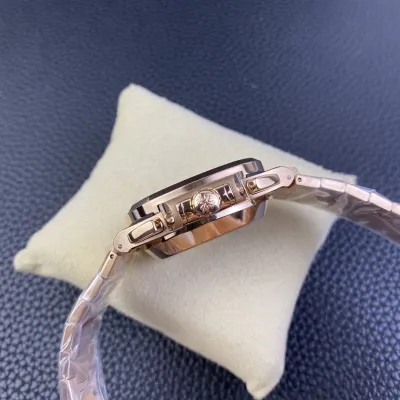 PATEK PHILIPPE VINTAGE-NAUTILUS-ref.5980-1R-001（black）- 40.5mm