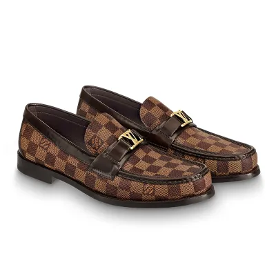 Louis Vuitton men's leather shoes Loafers