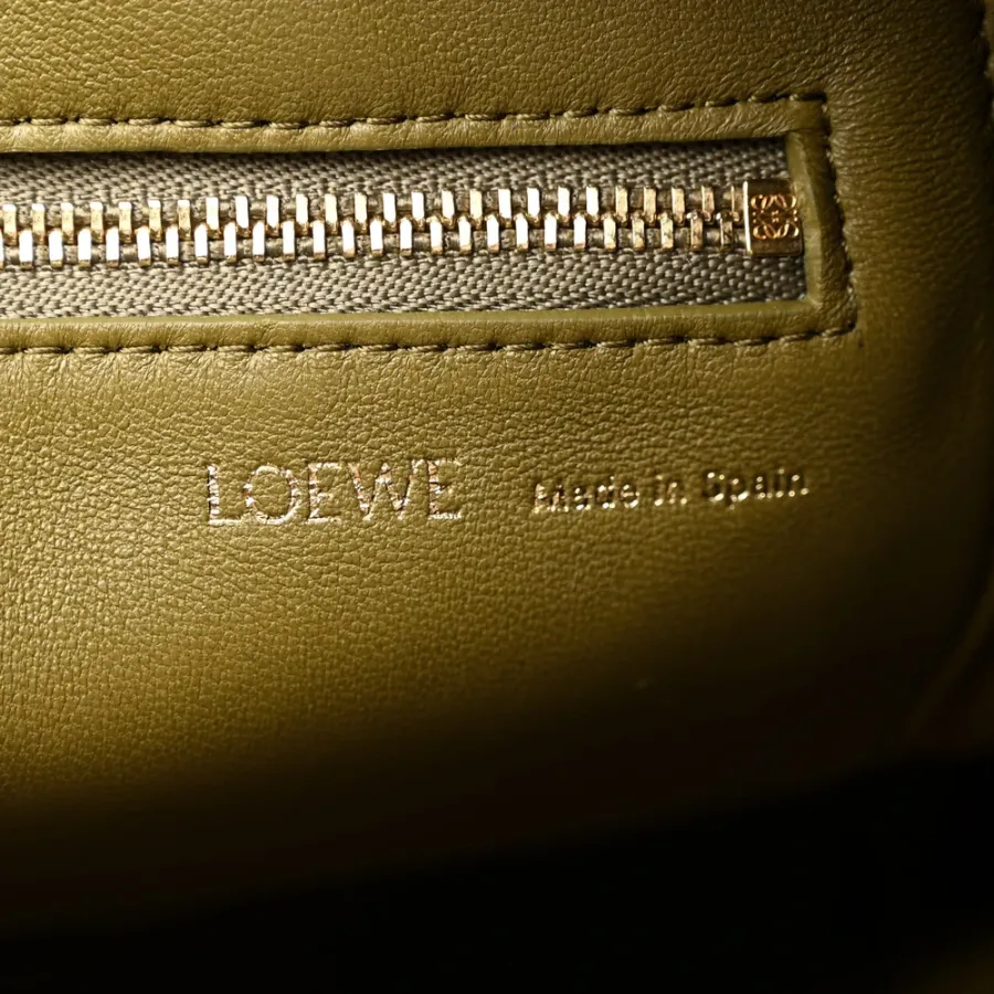 Loewe Squeeze Bag Medium Olive Nappa Leather
