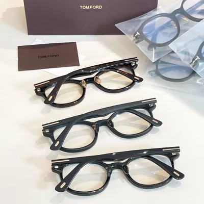 Tom Ford Boston frame glasses black/leopard/matte black color Size 50口22-145