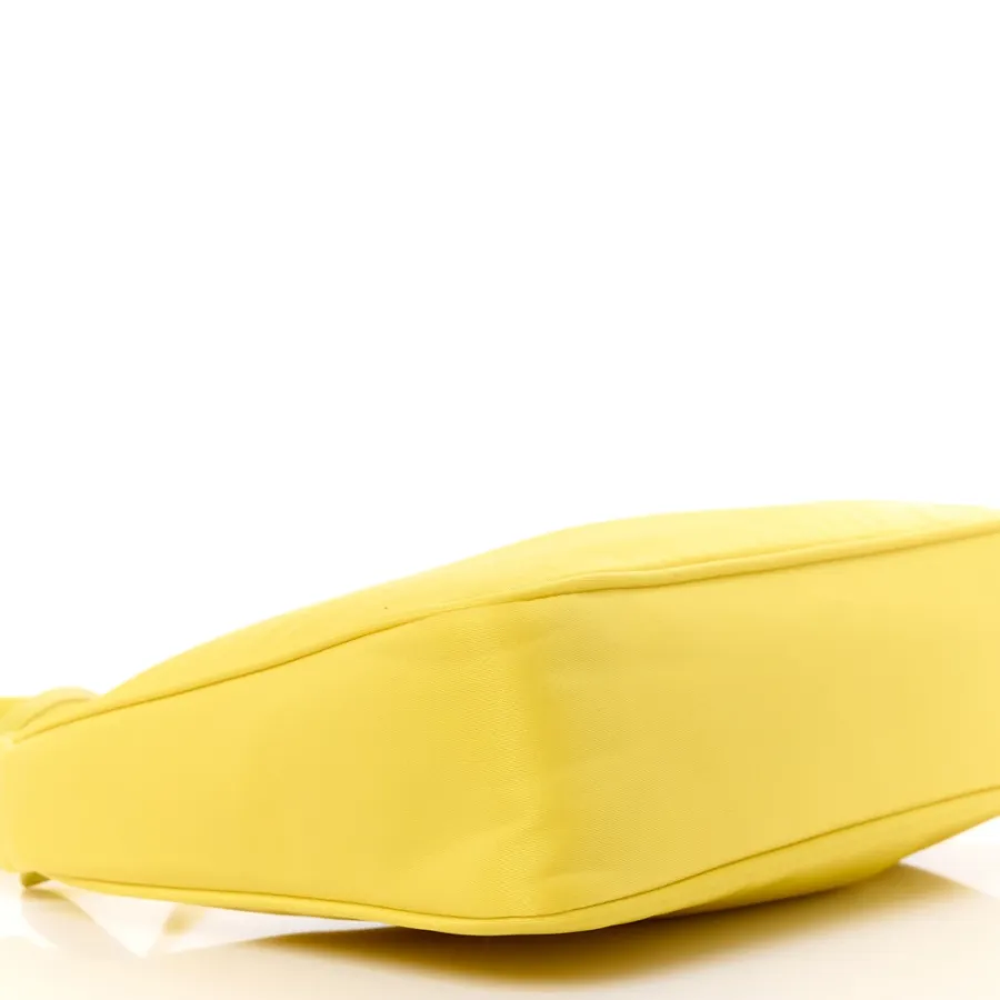 Prada Mini Re-Edition 2000 Bag Ananas Tessuto Nylon & Saffiano Leather Silver Hardware