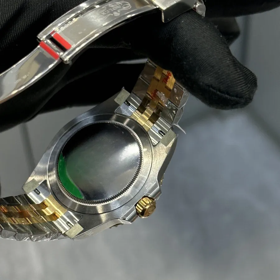 ROLEX-GMT MASTER II-REF.M126713GRNR-0001-40mm